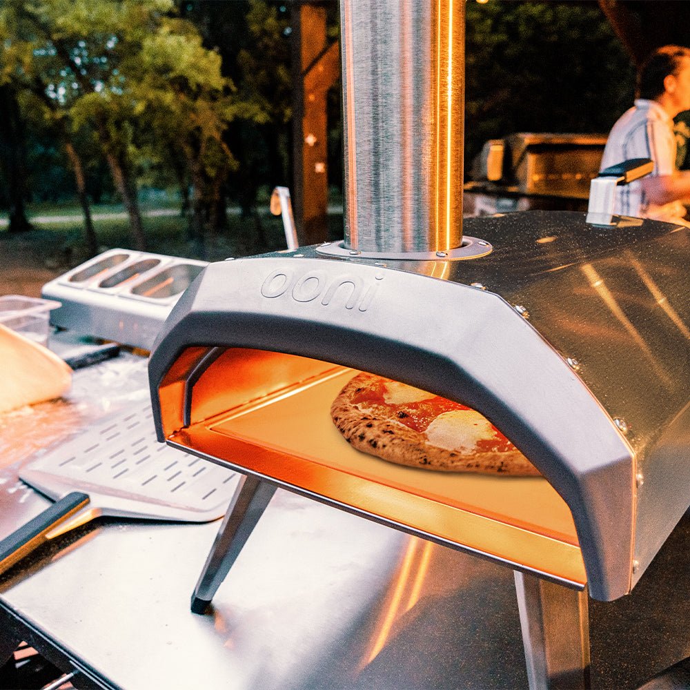 Ooni Karu 12 Multi-Fuel Pizza Oven